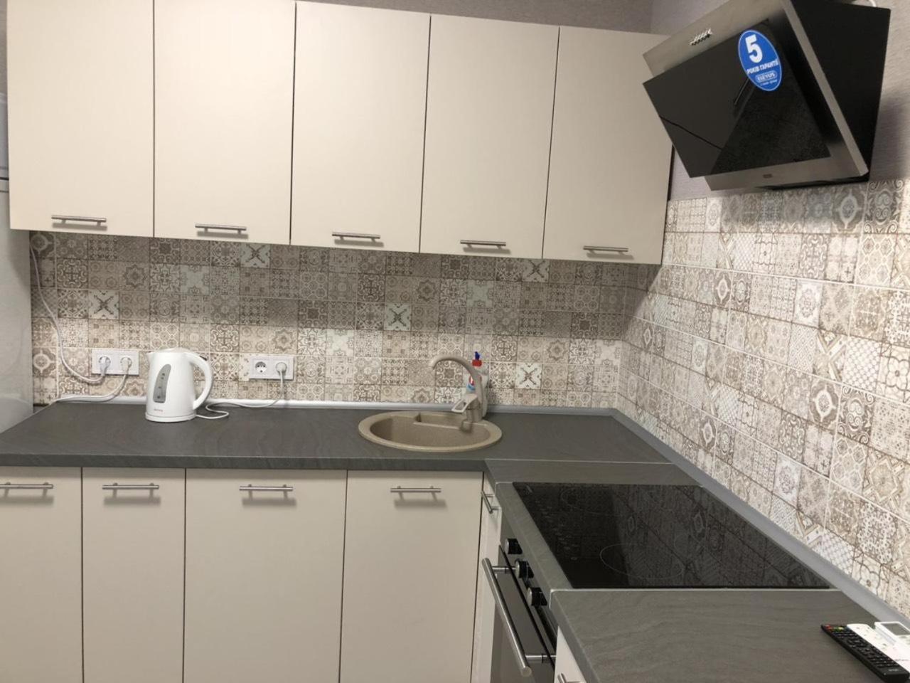 Квартира Парковые Озера Apartamento Kiev Exterior foto